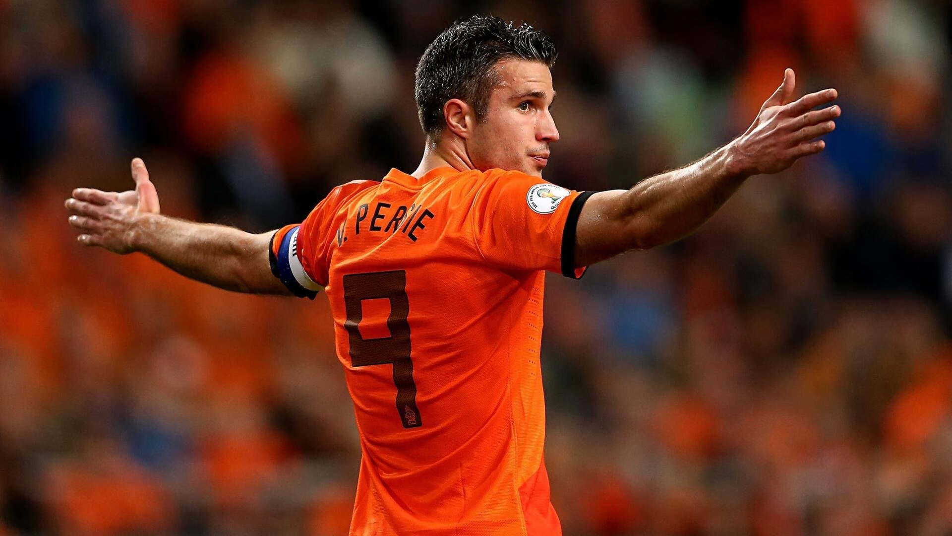 中甲联赛加强中场节奏控制训练提升比赛主导力，节奏型中场