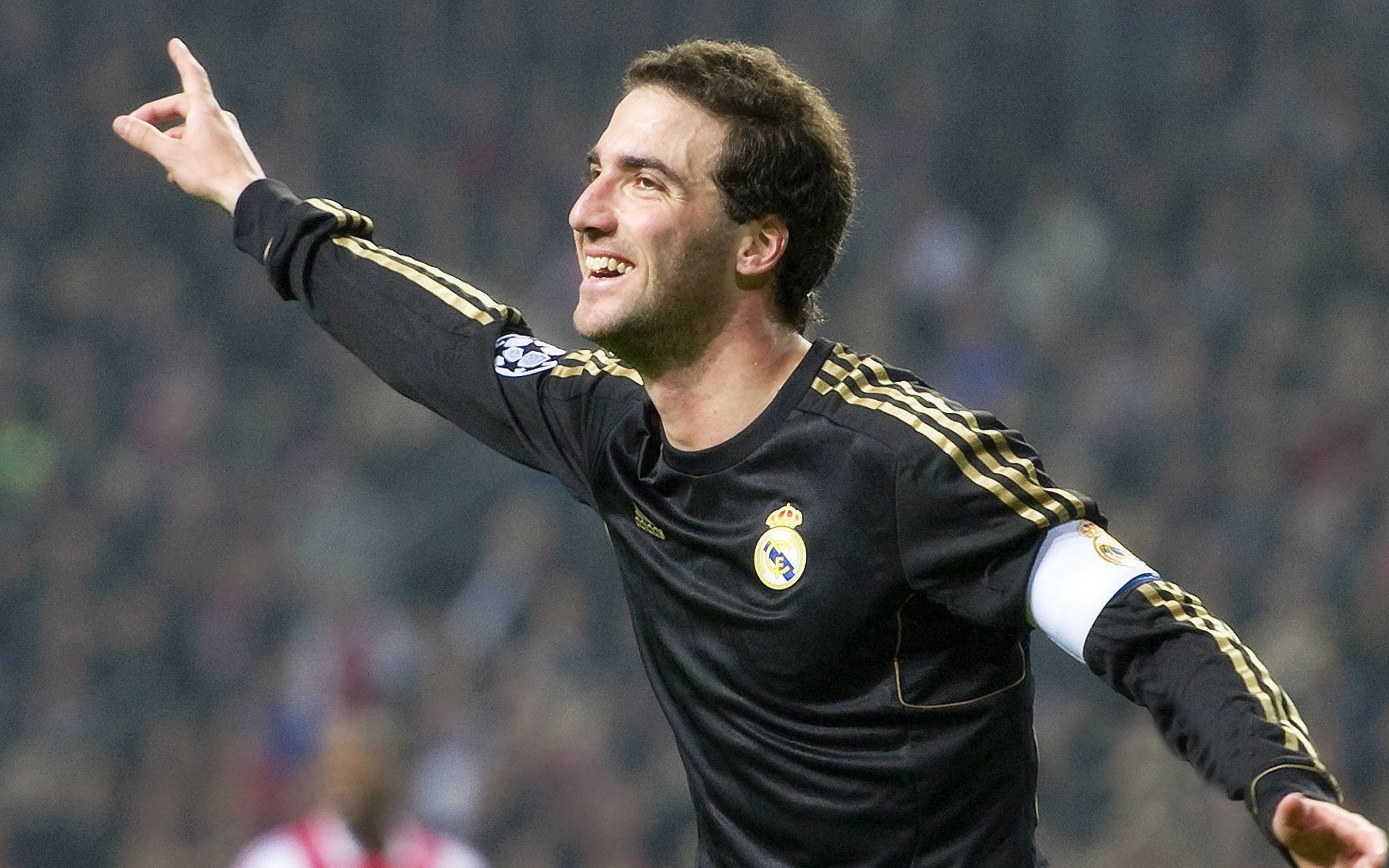 欧洲杯激战连连：变阵、突破、奇迹不断出现！，欧洲杯详解